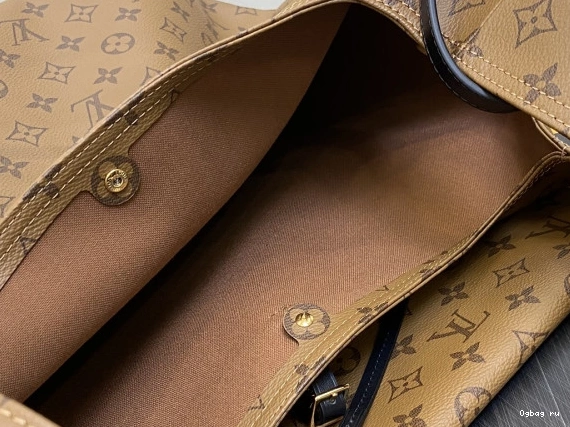 Atlantis GM LOUIS VUITTON 0723